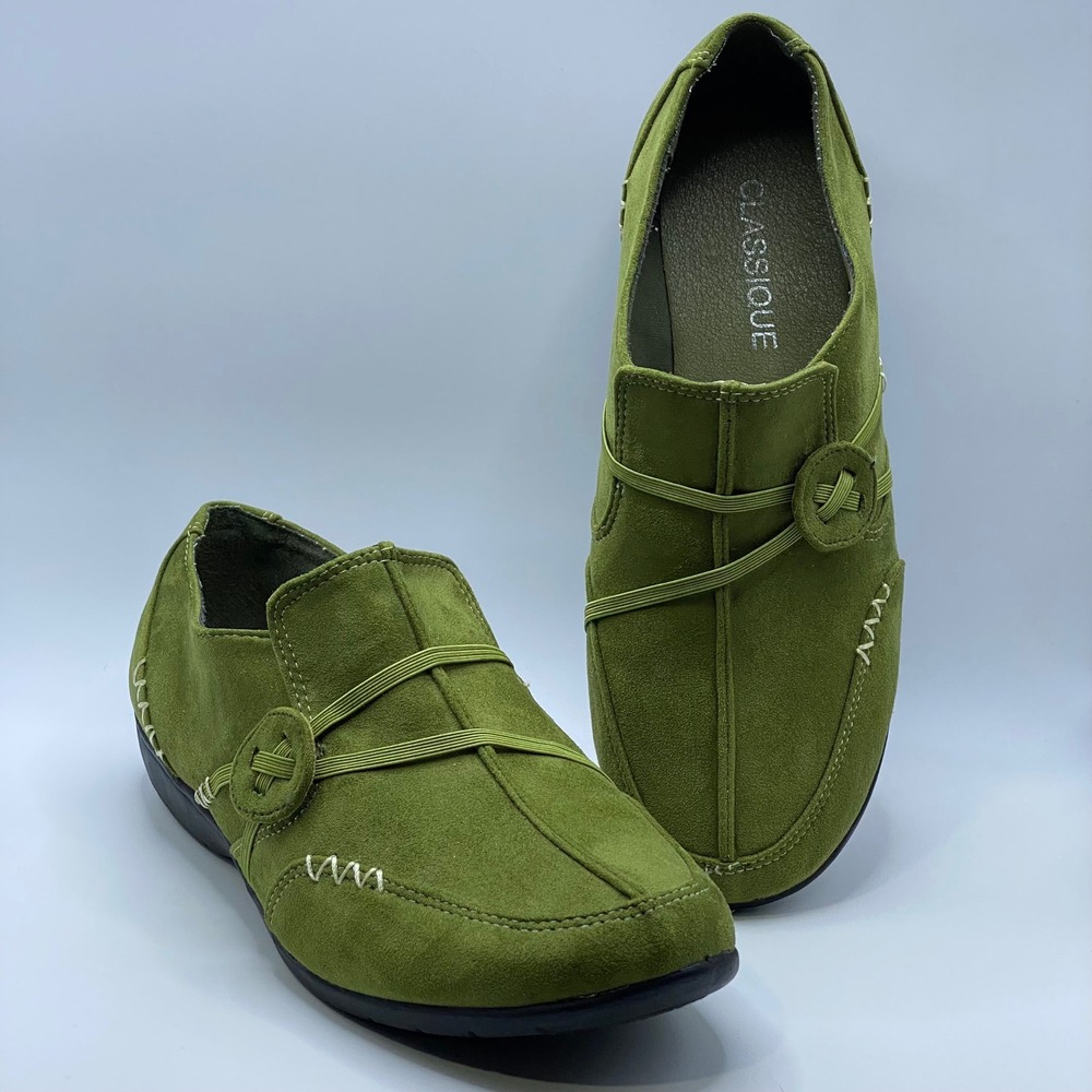 Classique Goblincore Green Faux Suede Loafers Twee Button Detail Comfort - 7.5